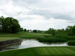 Olde Farm 16th Tee